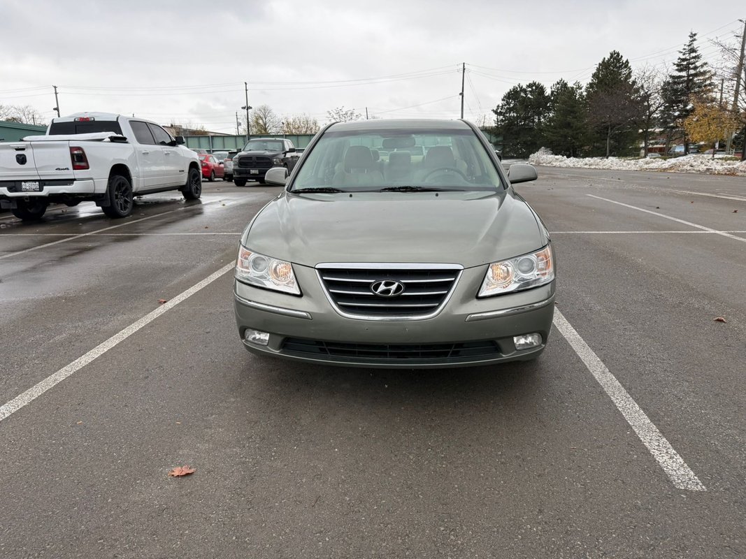2009 HYUNDAI Sonata - Image 2