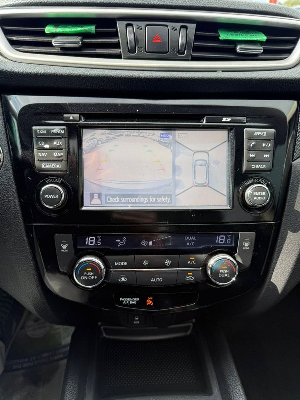 2014 NIssan Rogue - Image 5