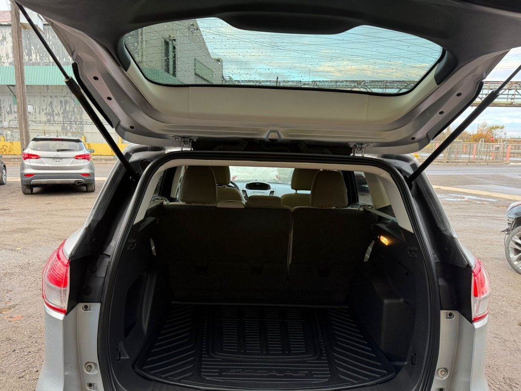 2015 Ford Escape - Image 4