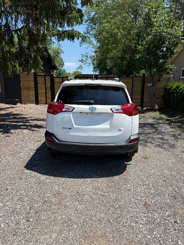 2014 TOYOTA RAV4 - Image 5