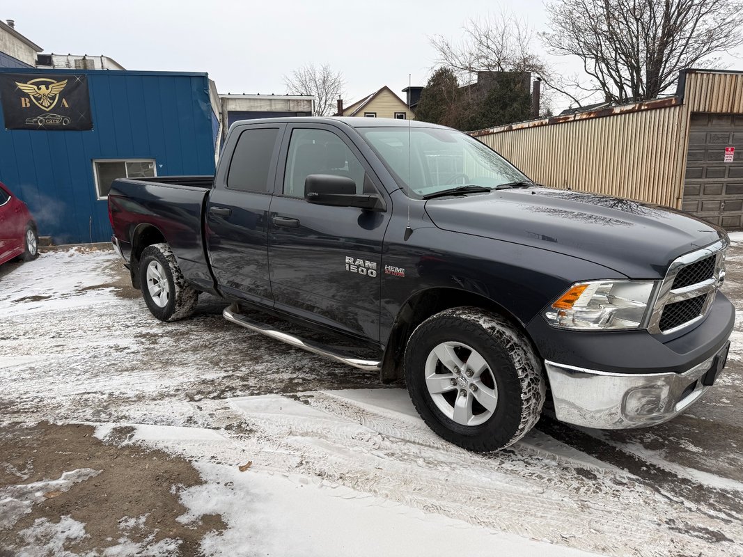 2014 RAM 1500 - Image 2