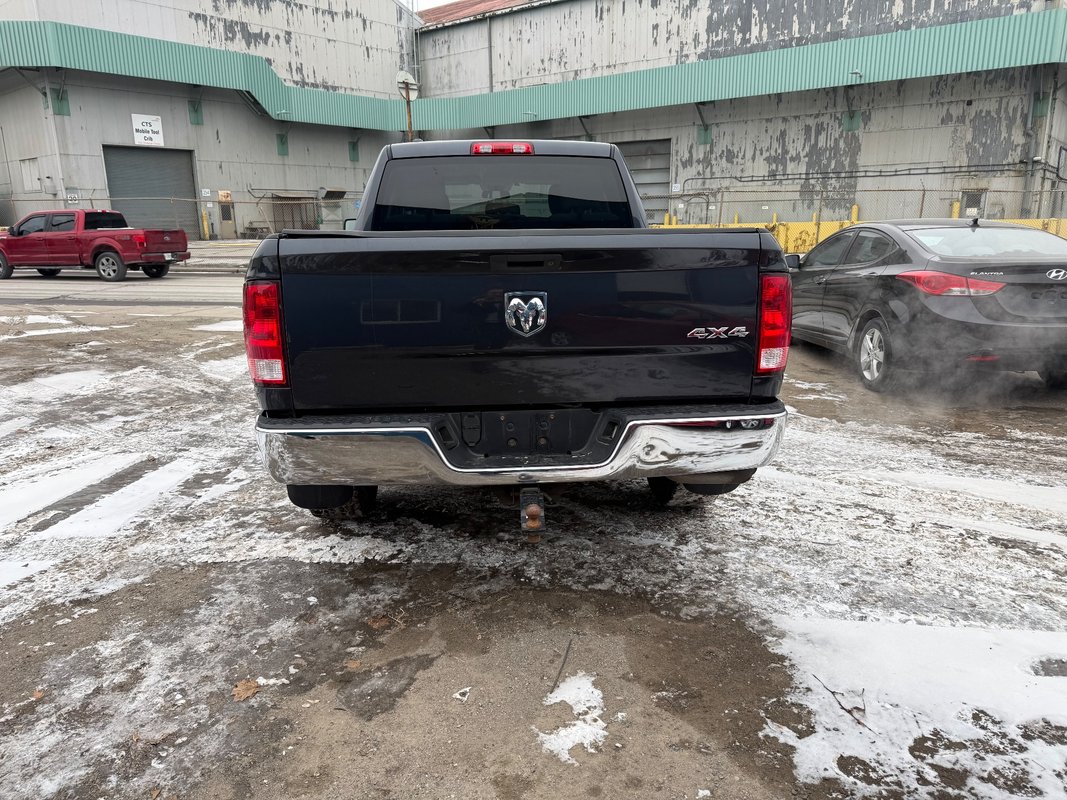 2014 RAM 1500 - Image 4