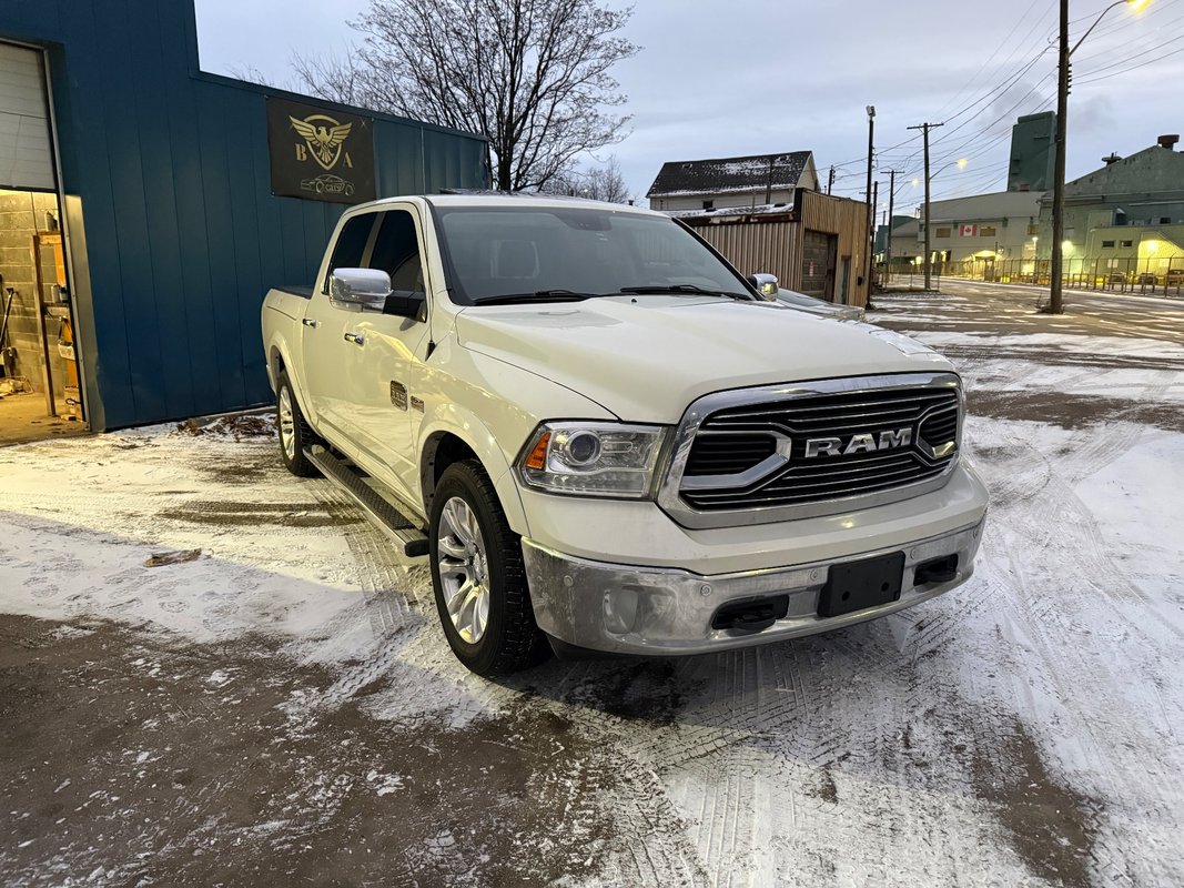 2017 RAM 1500 - Image 3