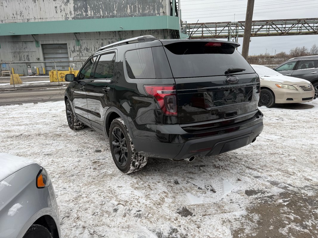 2015 FORD Explorer - Image 4
