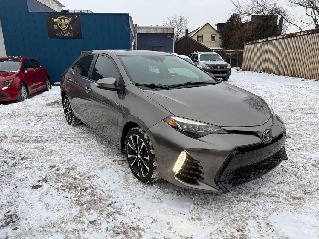 2017 TOYOTA Corolla - Image 2