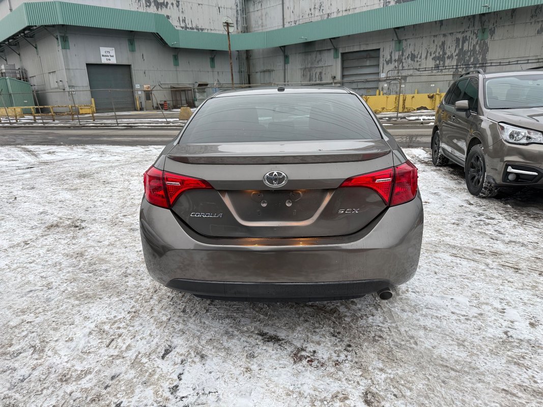 2017 TOYOTA Corolla - Image 5