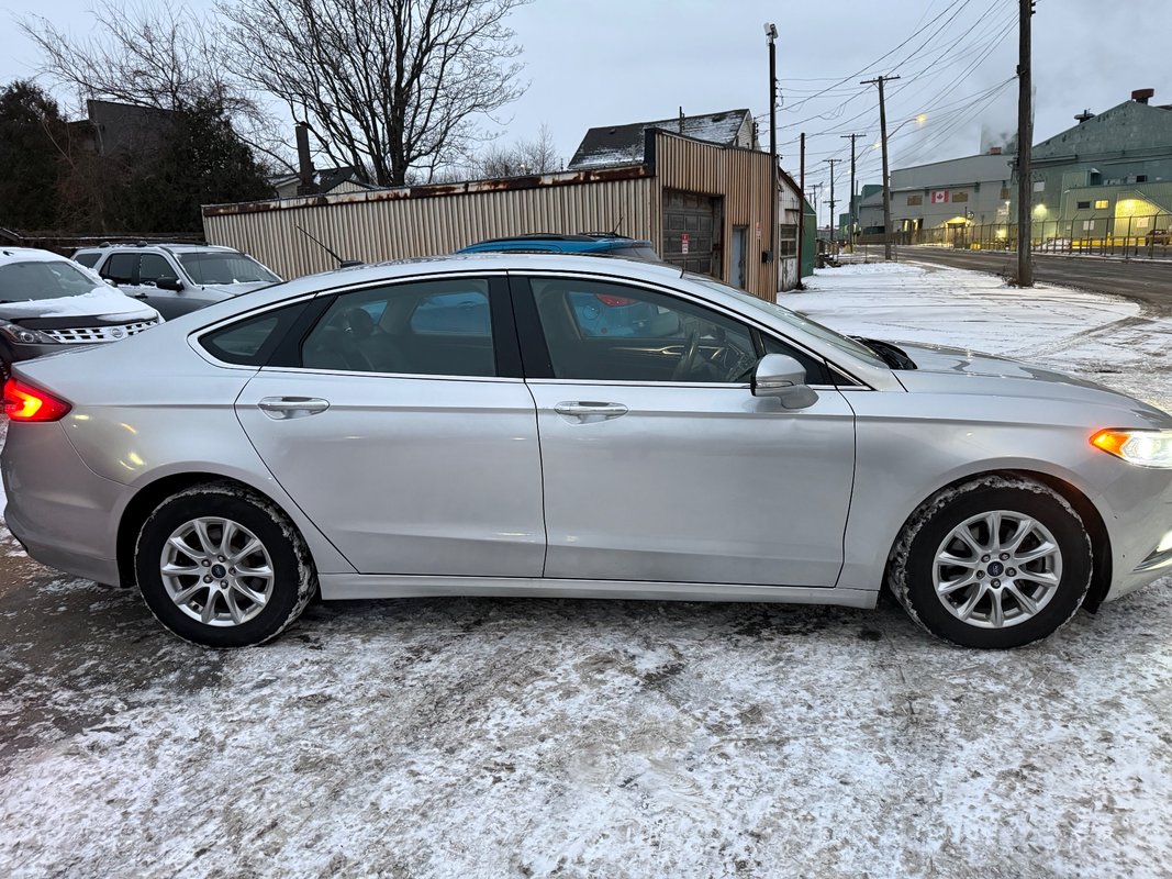 2017 FORD Fusion - Image 5