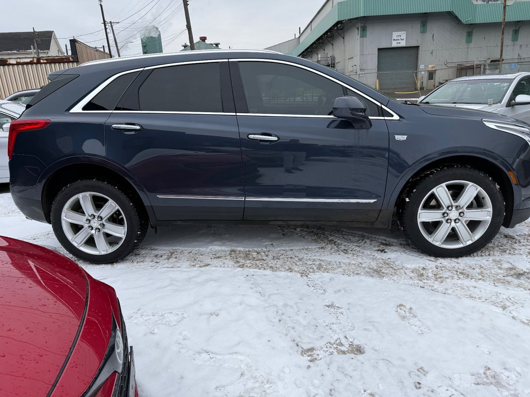 2019 CADILLAC XT5 - Image 5