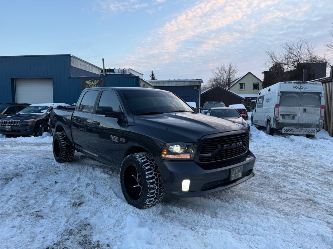 2018 RAM 1500 - Image 2