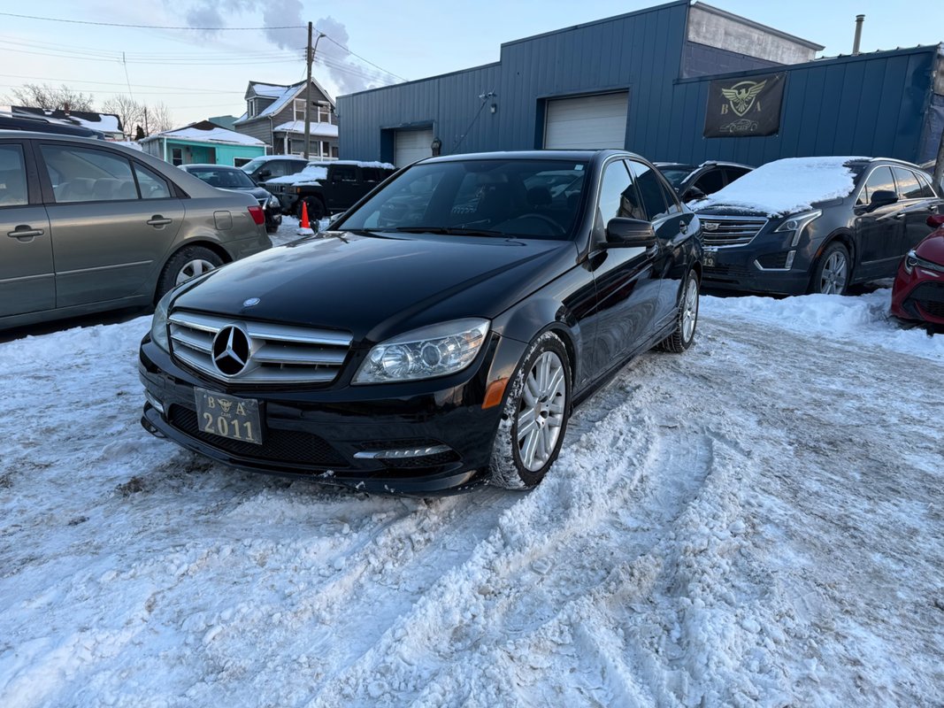 2011 MERCEDES-BENZ C-Class - Image 3