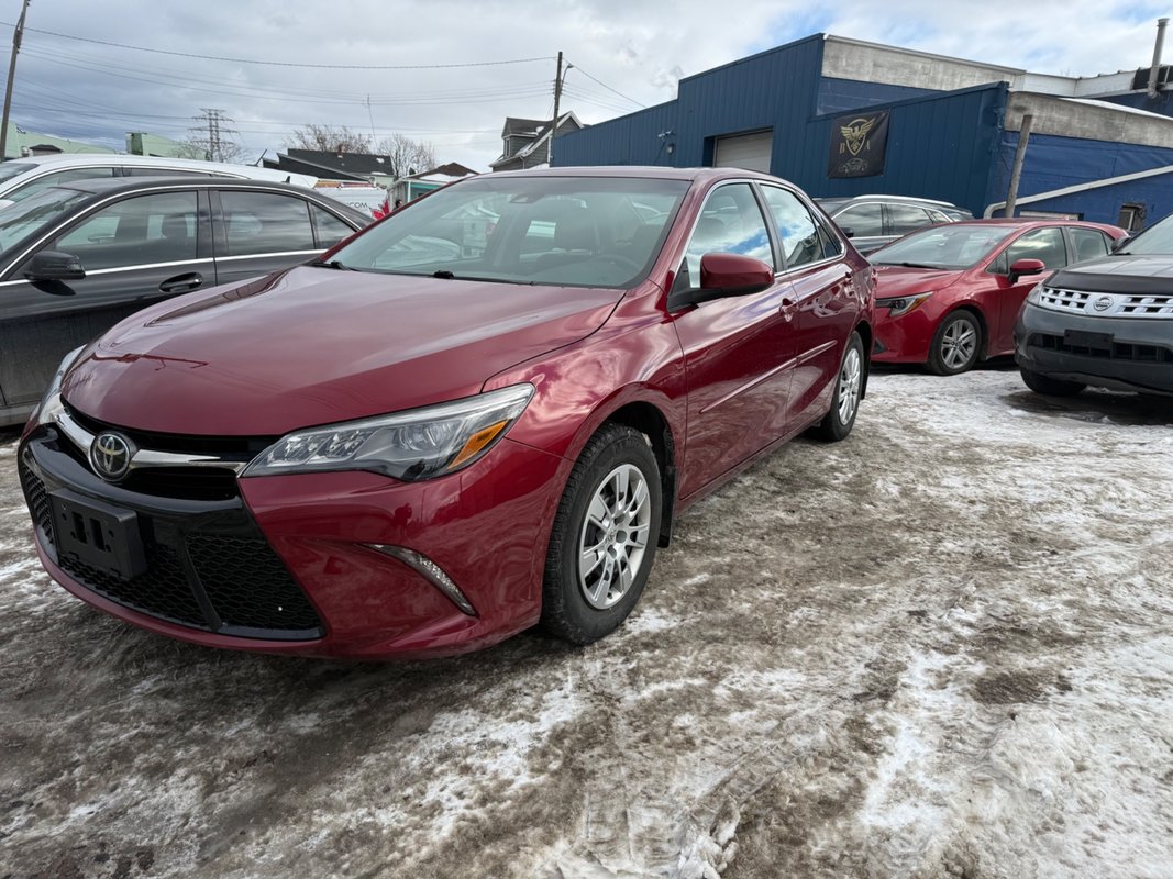 2017 TOYOTA Camry - Image 3