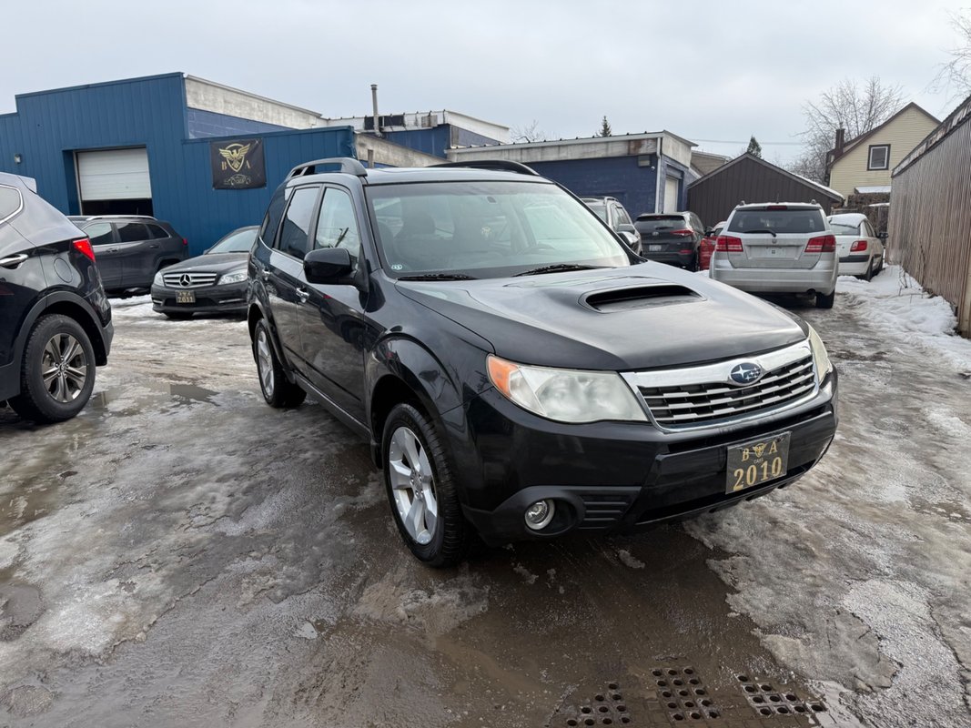 2010 SUBARU Forester - Image 2