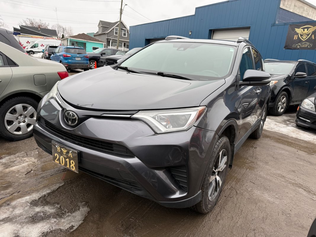 2018 TOYOTA RAV4 - Image 3