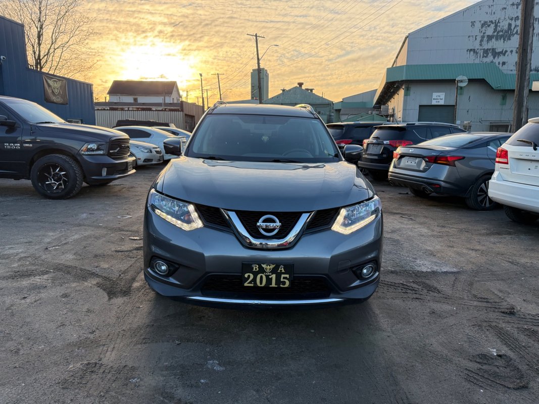2015 NISSAN Rogue