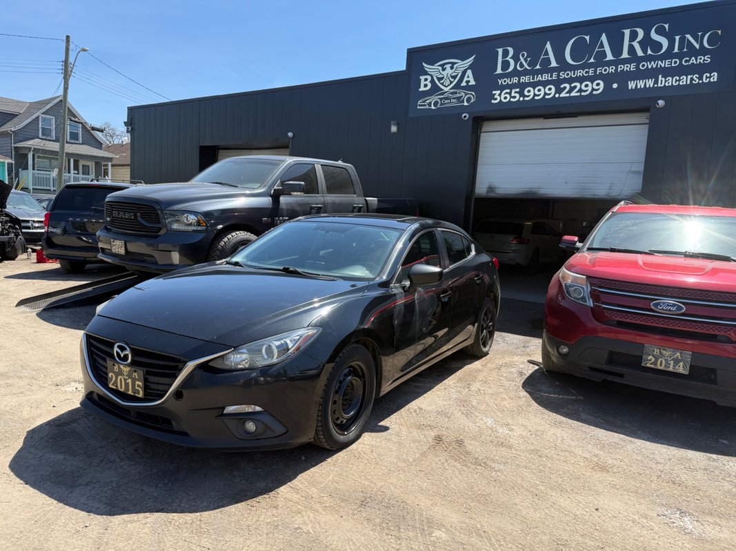 2015 MAZDA Mazda3 - Image 3