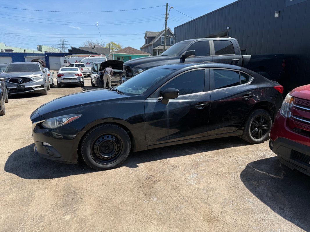 2015 MAZDA Mazda3 - Image 4