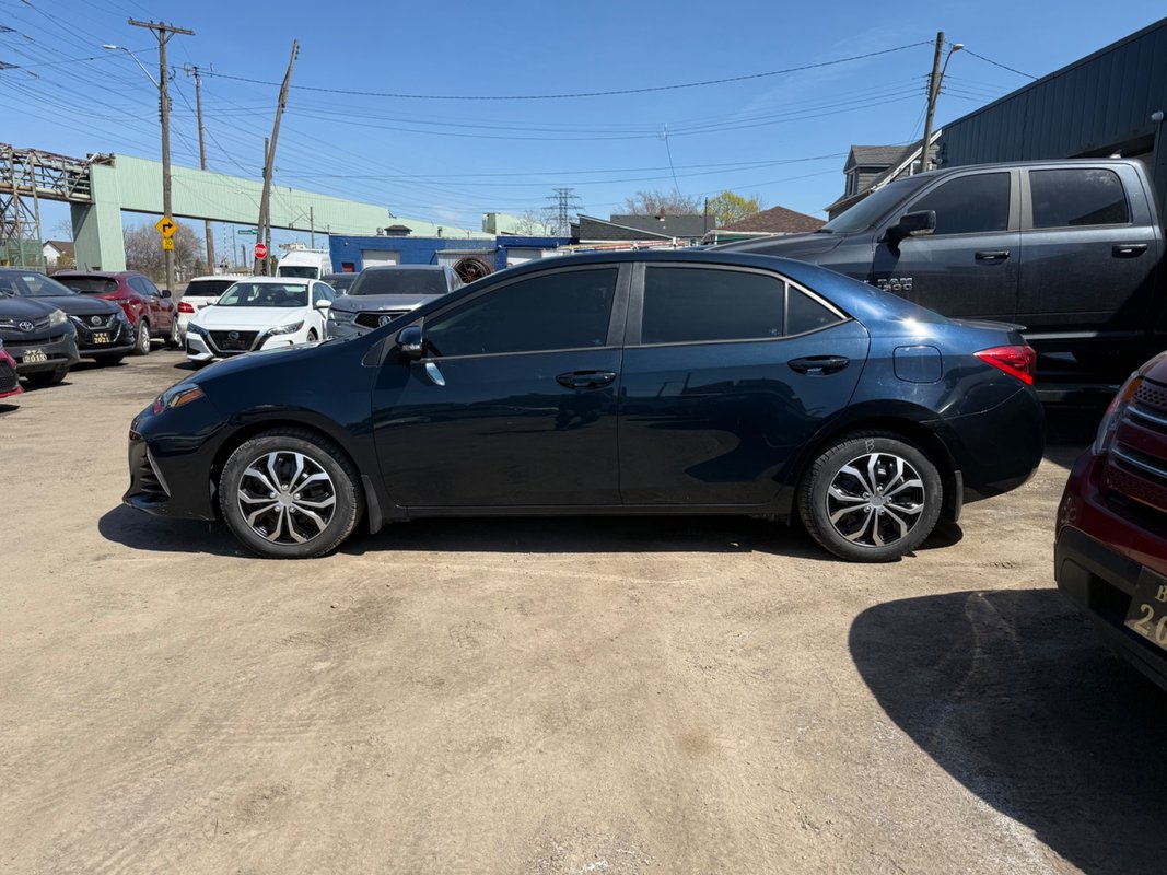 2018 TOYOTA Corolla - Image 4