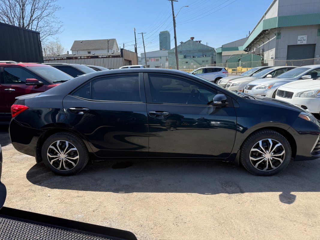 2018 TOYOTA Corolla - Image 5