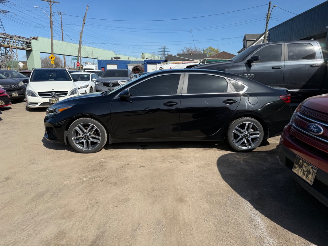 2022 KIA Forte - Image 4