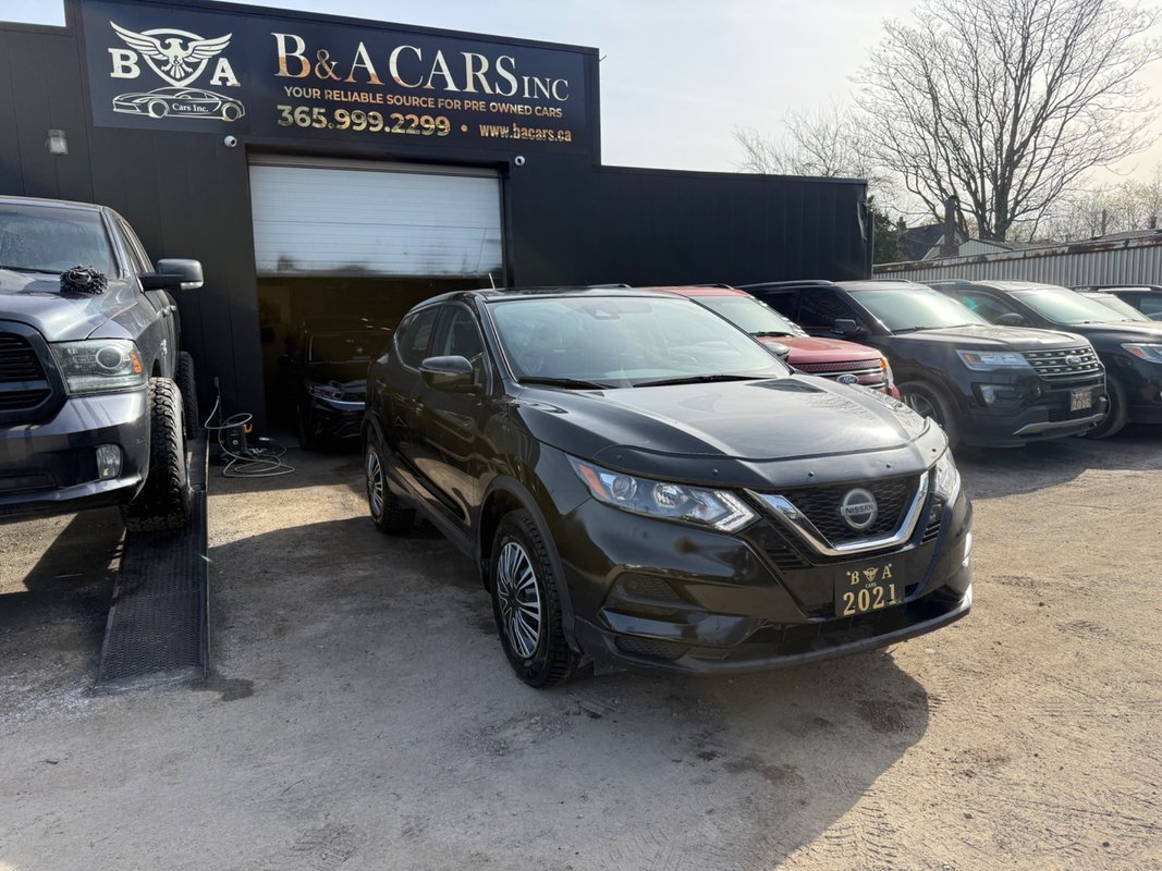 2021 NISSAN Rogue Sport - Image 2