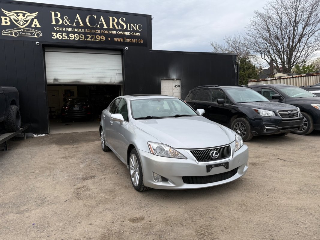2009 LEXUS IS - Image 2