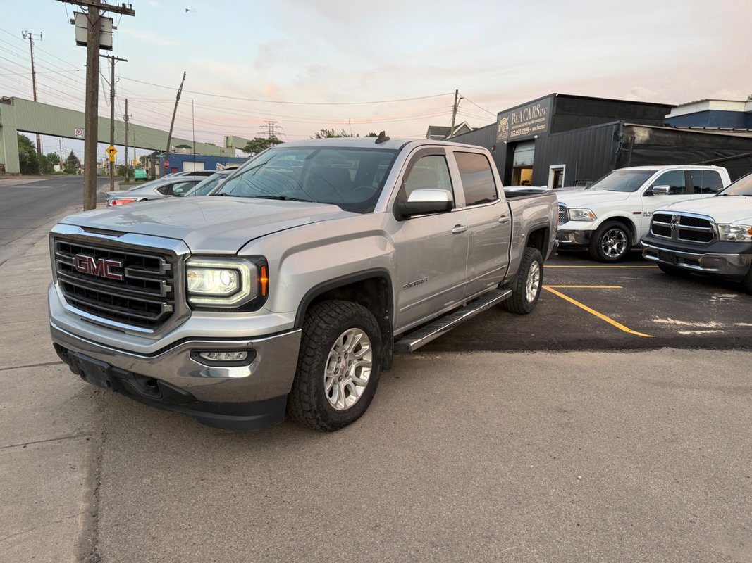 2018 GMC Sierra - Image 3