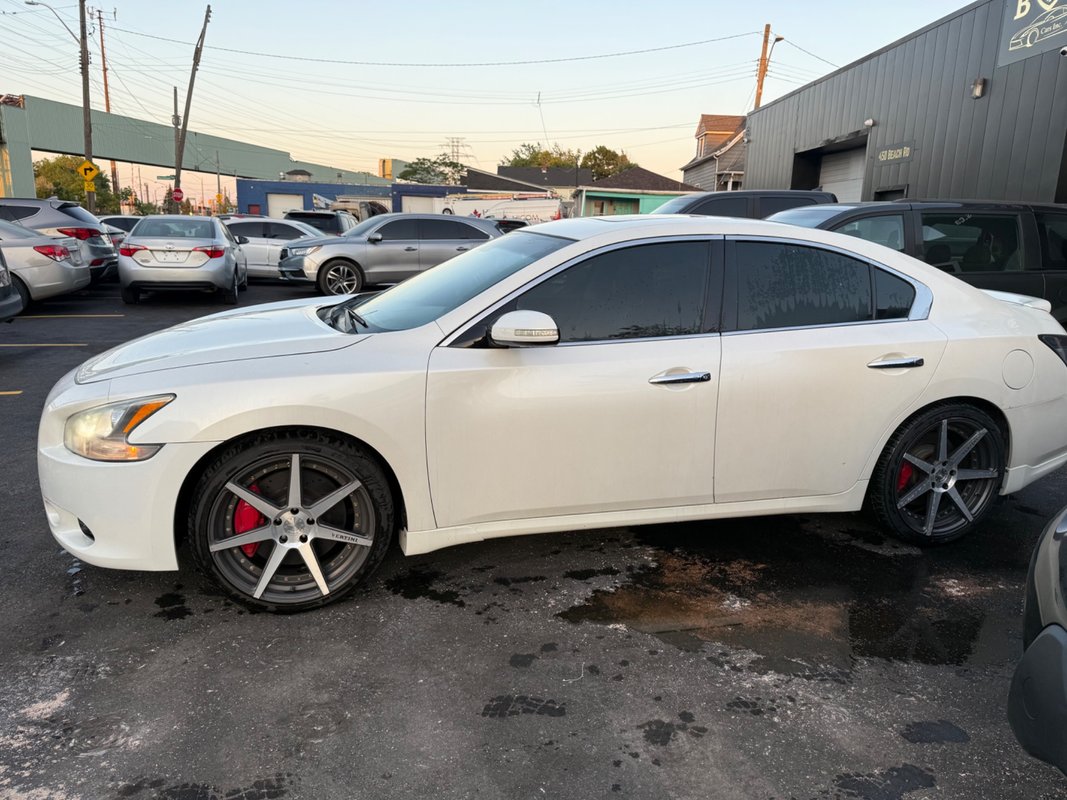 2014 NISSAN Maxima - Image 4