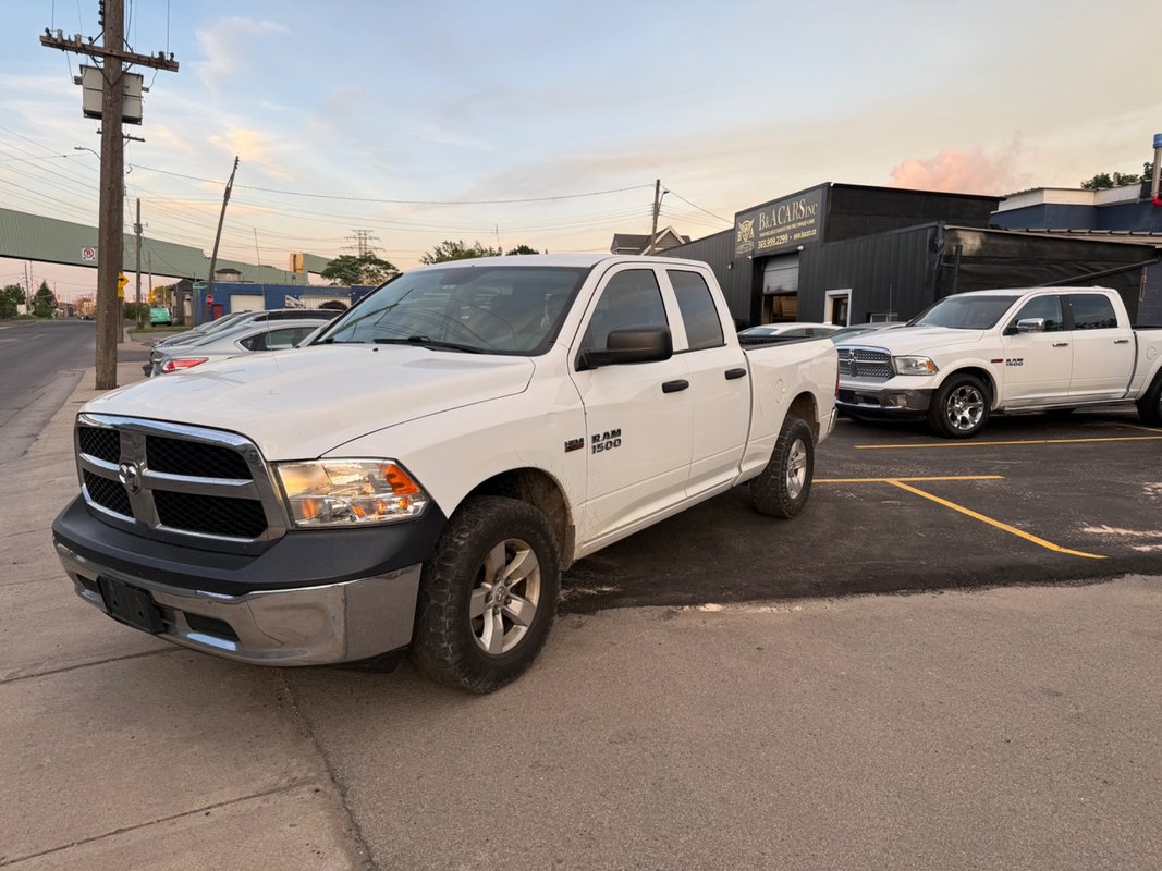 2017 RAM 1500 - Image 2