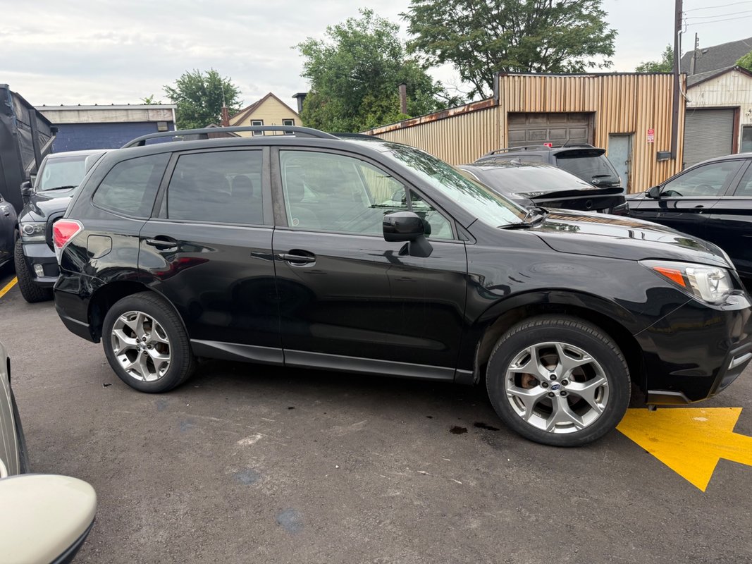 2018 SUBARU Forester - Image 5