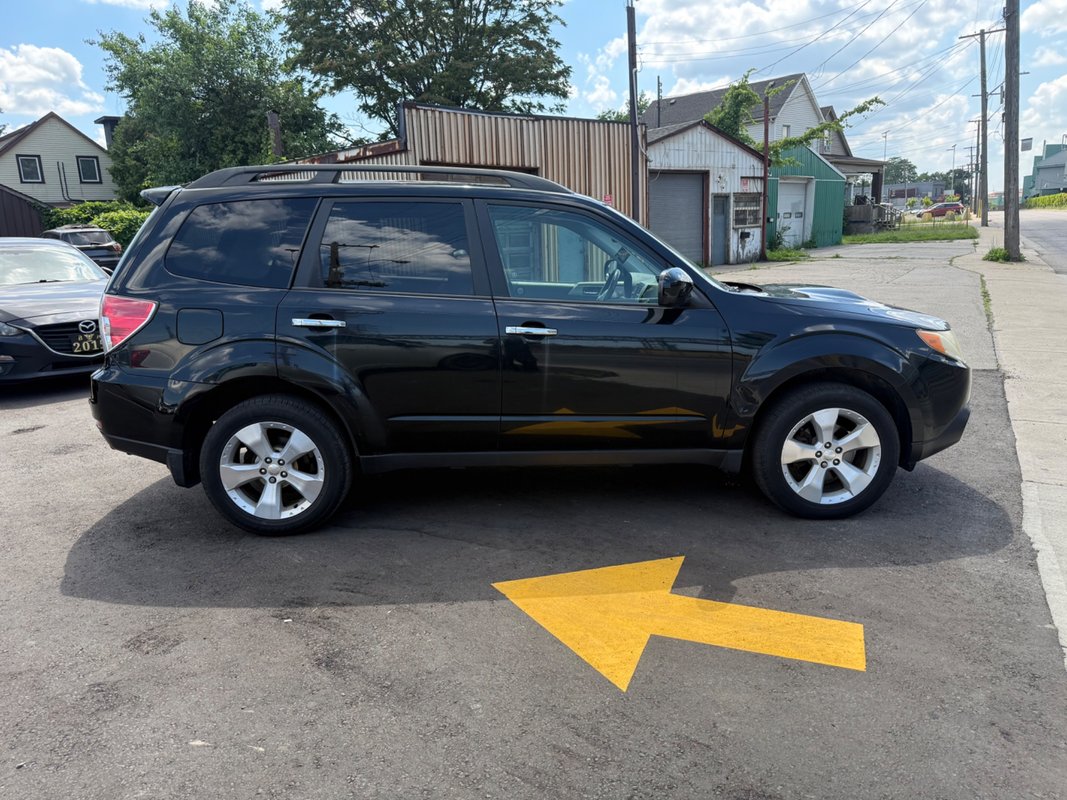 2010 SUBARU Forester - Image 5