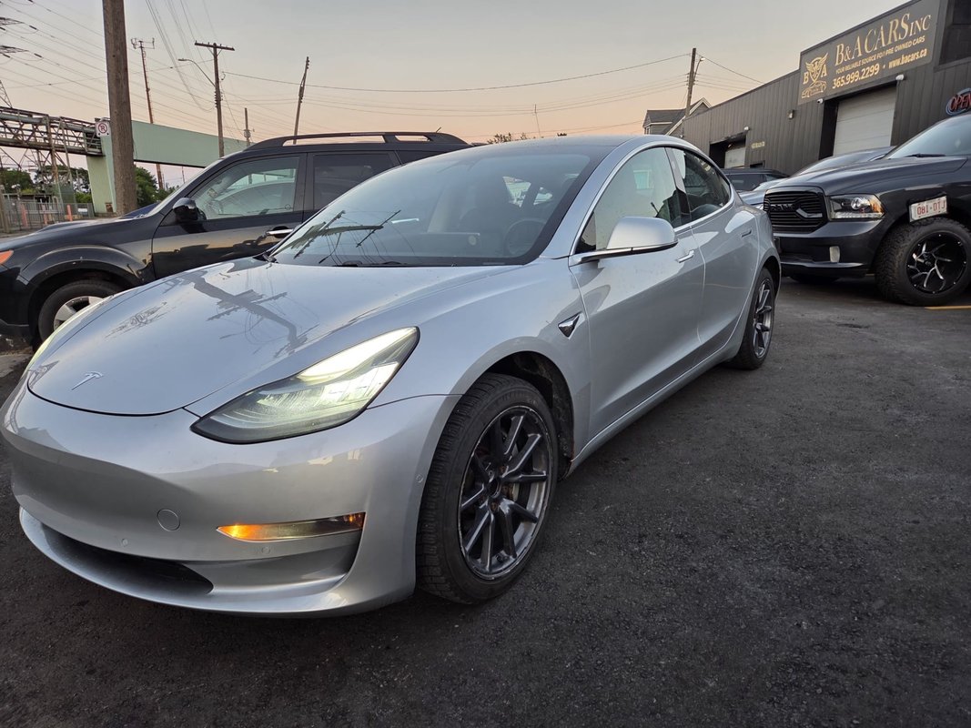 2018 TESLA Model 3 - Image 4