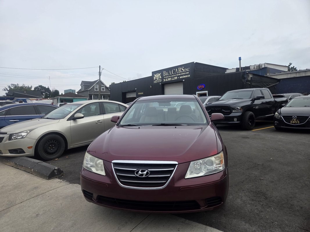 2009 Hyundai Sonata - Image 1