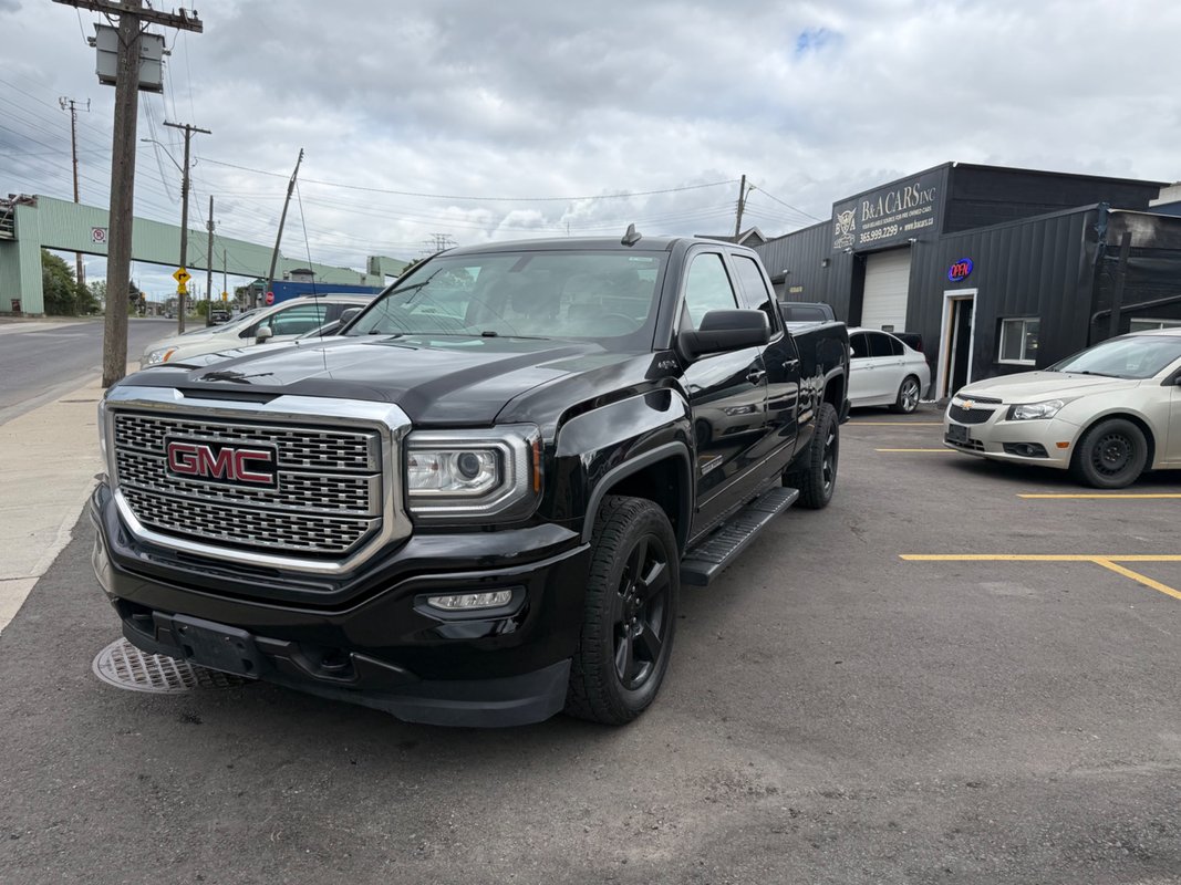 2017 GMC Sierra - Image 3