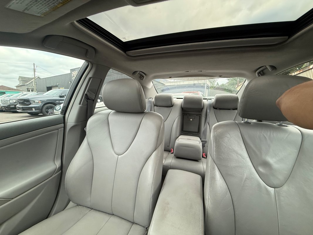 2007 Toyota Camry - Image 3