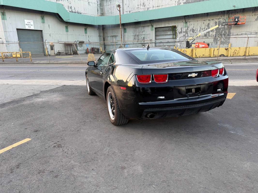 2011 CHEVROLET Camaro - Image 5
