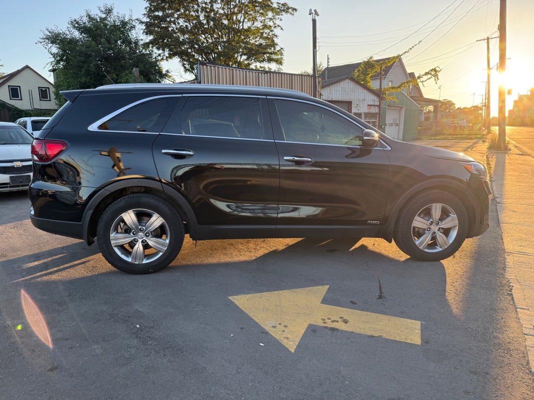 2020 KIA Sorento - Image 5