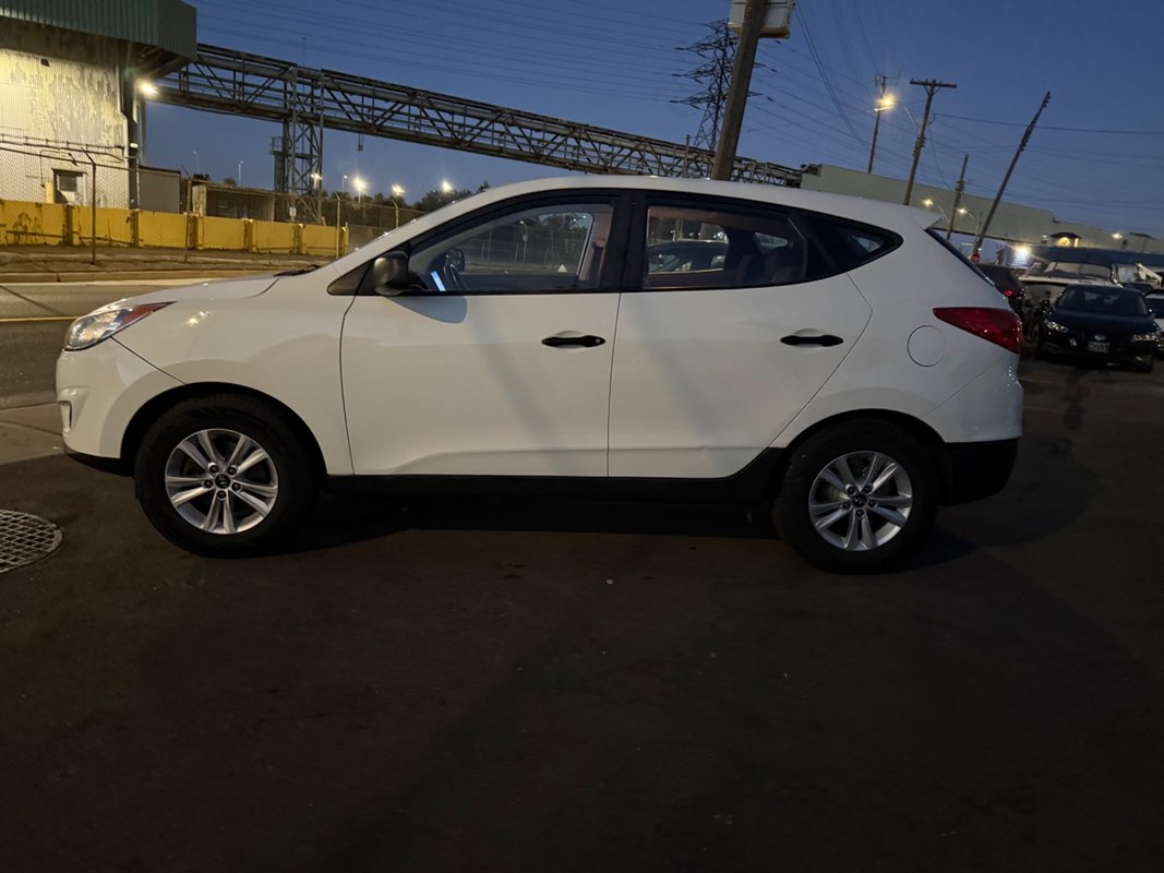 2012 HYUNDAI Tucson - Image 4