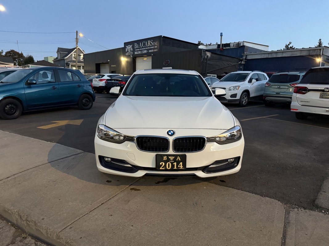 2014 BMW 320i - Image 1