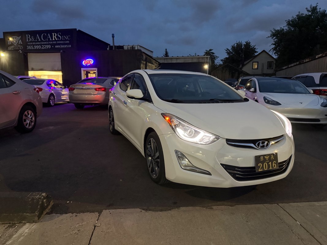 2016 HYUNDAI Elantra - Image 2