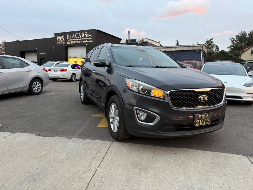 2017 KIA Sorento - Image 3