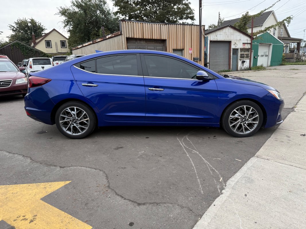 2020 HYUNDAI Elantra - Image 5